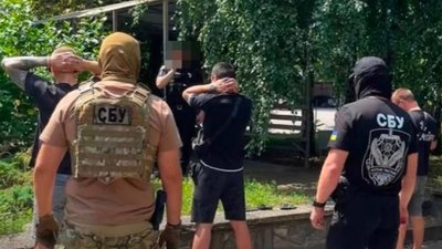 СБУ, Нацполіція, злочинне угруповання, злодій у законі, вимагання, підприємець, обшуки