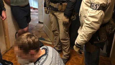 СБУ розкрила схему переправляння нелегалів до Євросоюзу СБУ розкрила схему переправляння нелегалів до Євросоюзу