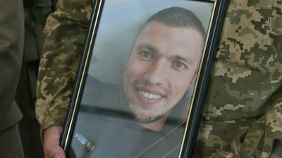 У Луцьку попрощалися з загиблими на війні захисниками У Луцьку попрощалися з загиблими на війні захисниками