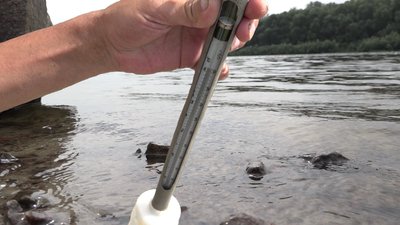 Рекордний показник температури води за 70 років: чим це загрожує Десні