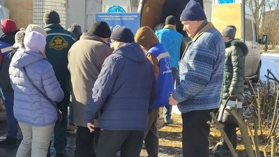 Мешканці Великої Писарівки розповіли, як живуть під російськими обстрілами Мешканці Великої Писарівки розповіли, як живуть під російськими обстрілами