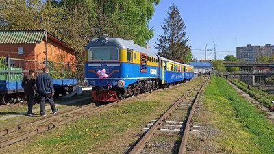 Дитячу залізницю у Рівному таки запустять. Коли поїде потяг та скільки коштуватимуть квитки