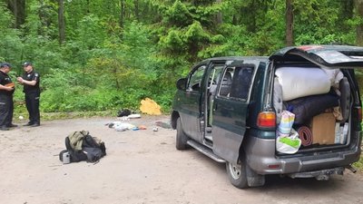 Підірвав авто гранатою. На Львівщині киянина підозрюють у замаху на вбивство чотирьох людей