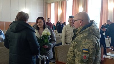 Оборонця з Вінниччини нагородили орденом "За мужність" (посмертно) Оборонця з Вінниччини нагородили орденом "За мужність" (посмертно)