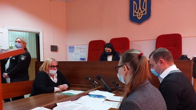 Суд залишив під вартою адміністратора вигорілого пансіонату для літніх людей в Харкові Суд залишив під вартою адміністратора вигорілого пансіонату для літніх людей в Харкові