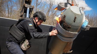 Піротехніки знищили залишки ракети Х-101 на Миколаївщині