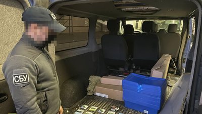 На "Ягодині затримали волинянина, який контрабандою з ЄС перевозив засоби прослуховування