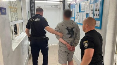 Псевдомінер, поліцейський відділок, Івано-Франківськ, поліцейські