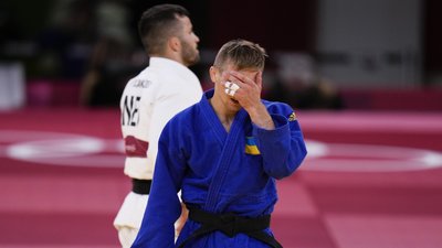 Артем Лесюк не зміг поборотися за "бронзу" Олімпіади-2020 і вилетів у втішній сутичці