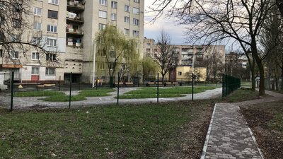 Під замком: ПДР-майданчик у Рівному не можуть взяти на баланс Під замком: ПДР-майданчик у Рівному не можуть взяти на баланс