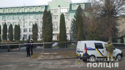 У Житомирі поліція перевіряє інформацію про замінування приміщення податкової інспекції (ОНОВЛЕНО)