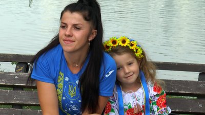 "Заради наших воїнів я готова бігти". У Франківську 210 людей взяли участь у благодійному забігу "Вишиванка IF RUN" "Заради наших воїнів я готова бігти". У Франківську 210 людей взяли участь у благодійному забігу "Вишиванка IF RUN"