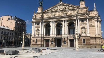Новий фонтан біля Львівської опери відкриють наприкінці вересня