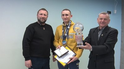 У Тернополі нагородили спортсменів та їх тренерів У Тернополі нагородили спортсменів та їх тренерів