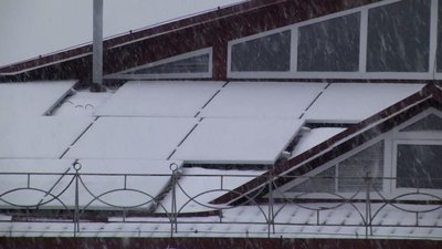 На даху міського ліцею Звягеля на Житомирщині запрацювала сонячна електростанція На даху міського ліцею Звягеля на Житомирщині запрацювала сонячна електростанція