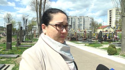 У Житомирі попрощалися з десантником Русланом Мошківським, який загинув від ворожої кулі У Житомирі попрощалися з десантником Русланом Мошківським, який загинув від ворожої кулі