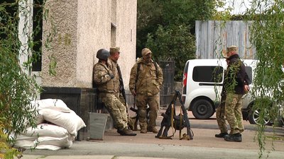 У Житомирі резервісти відпрацювали комплекс навчань з охорони та оборони державних об'єктів У Житомирі резервісти відпрацювали комплекс навчань з охорони та оборони державних об'єктів