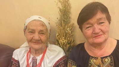 Жителька Тернопільщини відзначає свої 100 років Жителька Тернопільщини відзначає свої 100 років