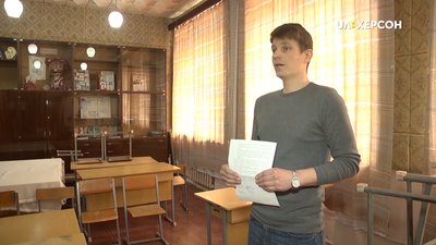 Директор Херсонського міжміського НВК Євген Гіндуллін Директор Херсонського міжміського НВК Євген Гіндуллін