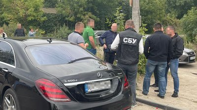 До 30 фур на місяць. На Львівщині викрили підприємців, які незаконно вивозили деревину До 30 фур на місяць. На Львівщині викрили підприємців, які незаконно вивозили деревину
