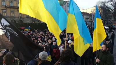 У центрі Львова триває акція "Збережи свою країну" У центрі Львова триває акція "Збережи свою країну"