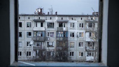 Російські окупанти обстріляли Очеретине, поранено одну людину
