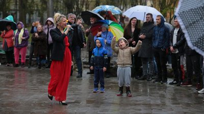 У Львові військовий оркестр виступив для переселенців