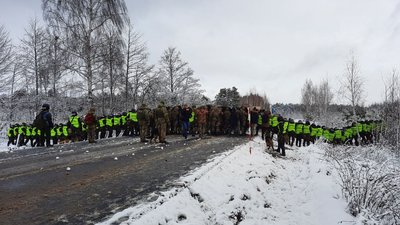 Спецоперація "Полісся": на кордоні із Білоруссю на Волині відбулися навчання із залученням авіації Спецоперація "Полісся": на кордоні із Білоруссю на Волині відбулися навчання із залученням авіації