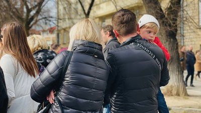 Для вимушених переселенців в Ужгороді проводять безкоштовні екскурсії Для вимушених переселенців в Ужгороді проводять безкоштовні екскурсії