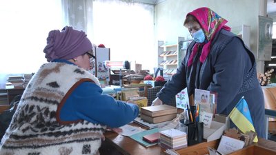 "Буває один читач на тиждень": як працюють сільські бібліотеки на Черкащині "Буває один читач на тиждень": як працюють сільські бібліотеки на Черкащині