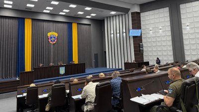 сесійна зала, депутати сесійна зала, депутати
