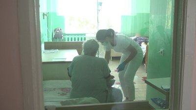Пандемія закінчилася, а COVID-19 "гуляє" Хмельниччиною Пандемія закінчилася, а COVID-19 "гуляє" Хмельниччиною