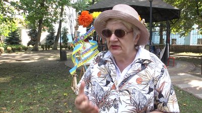 У Житомирі виготовляли речі з патріотичною символікою У Житомирі виготовляли речі з патріотичною символікою