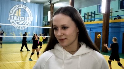 Волейболістки з Чернігівщини вибороли "срібло" на змаганнях у складі збірної України U-17 з волейболу Волейболістки з Чернігівщини вибороли "срібло" на змаганнях у складі збірної України U-17 з волейболу