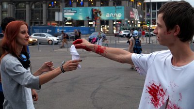 У центрі Дніпра провели перформанс на підтримку Білорусі – фоторепортаж У центрі Дніпра провели перформанс на підтримку Білорусі – фоторепортаж