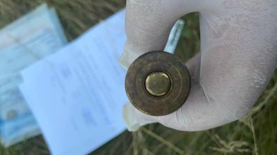 Кропивницькі гвардійці зупинили на блокпосту чоловіка з гранатами та набоями Кропивницькі гвардійці зупинили на блокпосту чоловіка з гранатами та набоями