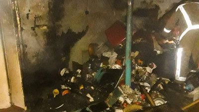 У Добровеличківці Кіровоградської області горів приватний будинок із господарем всередині У Добровеличківці Кіровоградської області горів приватний будинок із господарем всередині