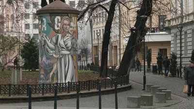Екскурсії за шкарпетки. Франківців та гостей запрошують на мандрівки, щоб допомогти ЗСУ Екскурсії за шкарпетки. Франківців та гостей запрошують на мандрівки, щоб допомогти ЗСУ