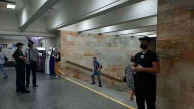 У Харкові перевіряють дотримання маскового режиму в транспорті