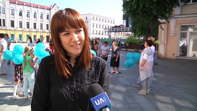 У Житомирі для дітей вперше організували культурно-мистецькі табори – навчають музиці та вокалу У Житомирі для дітей вперше організували культурно-мистецькі табори – навчають музиці та вокалу