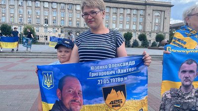 Не мовчи — полон вбиває