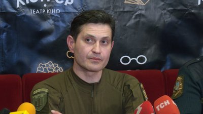 В Івано-Франківську відбувся перший в Україні показ воєнної драми "Мирний-21" В Івано-Франківську відбувся перший в Україні показ воєнної драми "Мирний-21"
