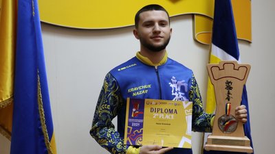 Спортсмени Житомирщини стали призерами чемпіонату Європи з кіокушинкай карате у Румунії Спортсмени Житомирщини стали призерами чемпіонату Європи з кіокушинкай карате у Румунії