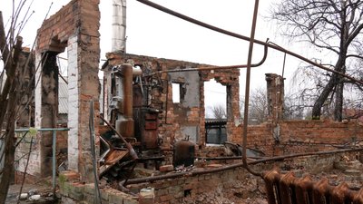 Все, що залишилося від будинку Все, що залишилося від будинку