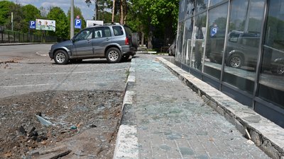Російські окупанти 3 травня обстріляли центр Харкова: поранена жінка