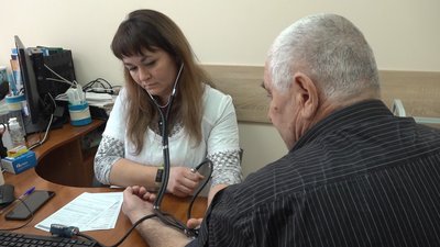 У Кулиничах у Харкові відновили пошкоджену обстрілами амбулаторію У Кулиничах у Харкові відновили пошкоджену обстрілами амбулаторію