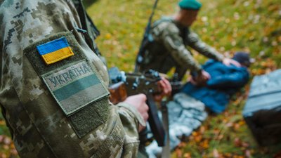 Тисячу пачок сигарет виявили в закарпатця перед кордоном з Румунією