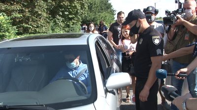 На Дніпропетровщині вперше в Україні поліцейський пост обладнали системою розшуку автівок На Дніпропетровщині вперше в Україні поліцейський пост обладнали системою розшуку автівок