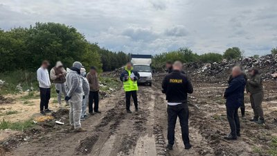 Звалище, екологія, злочин, підозра, небезпечні відходи