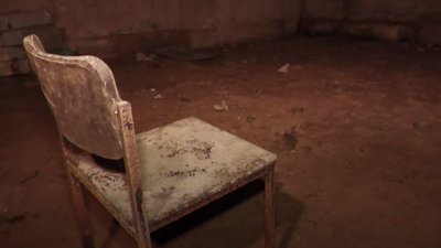 Іноземним ЗМІ показали камеру тортур у Бучі